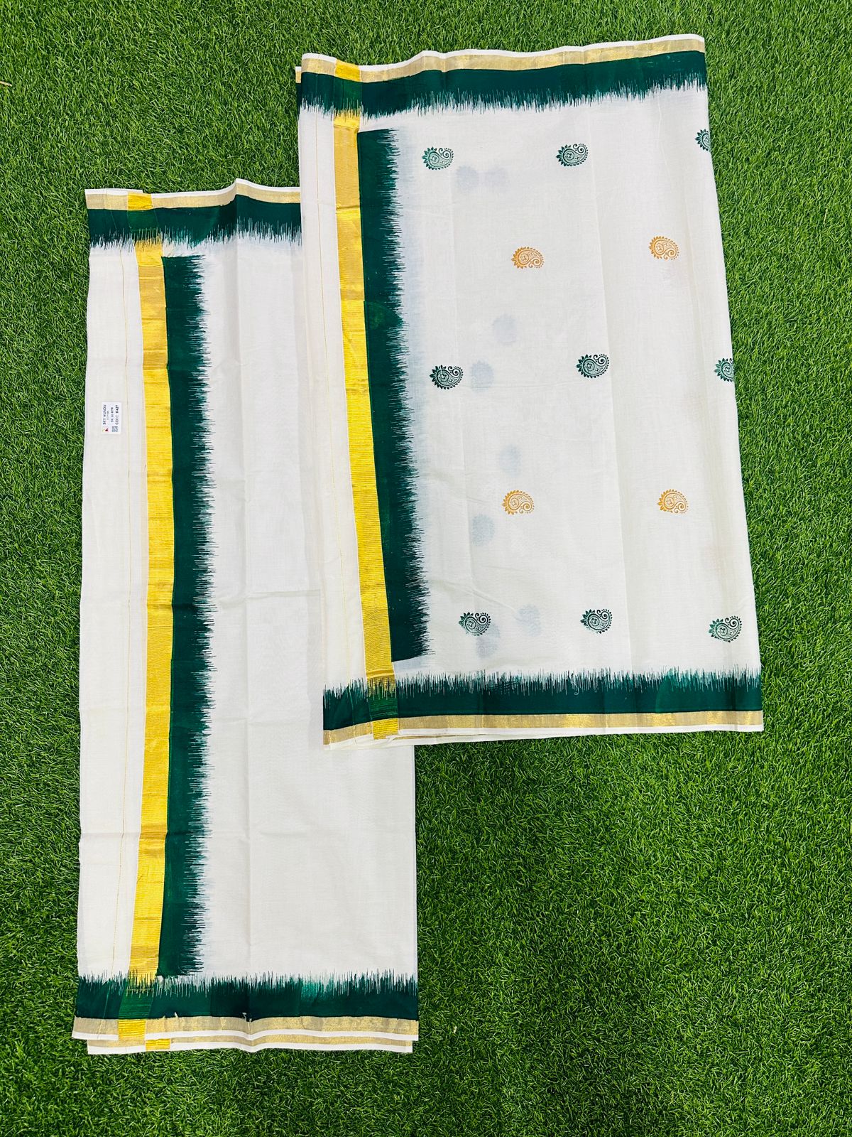 Set Mundu