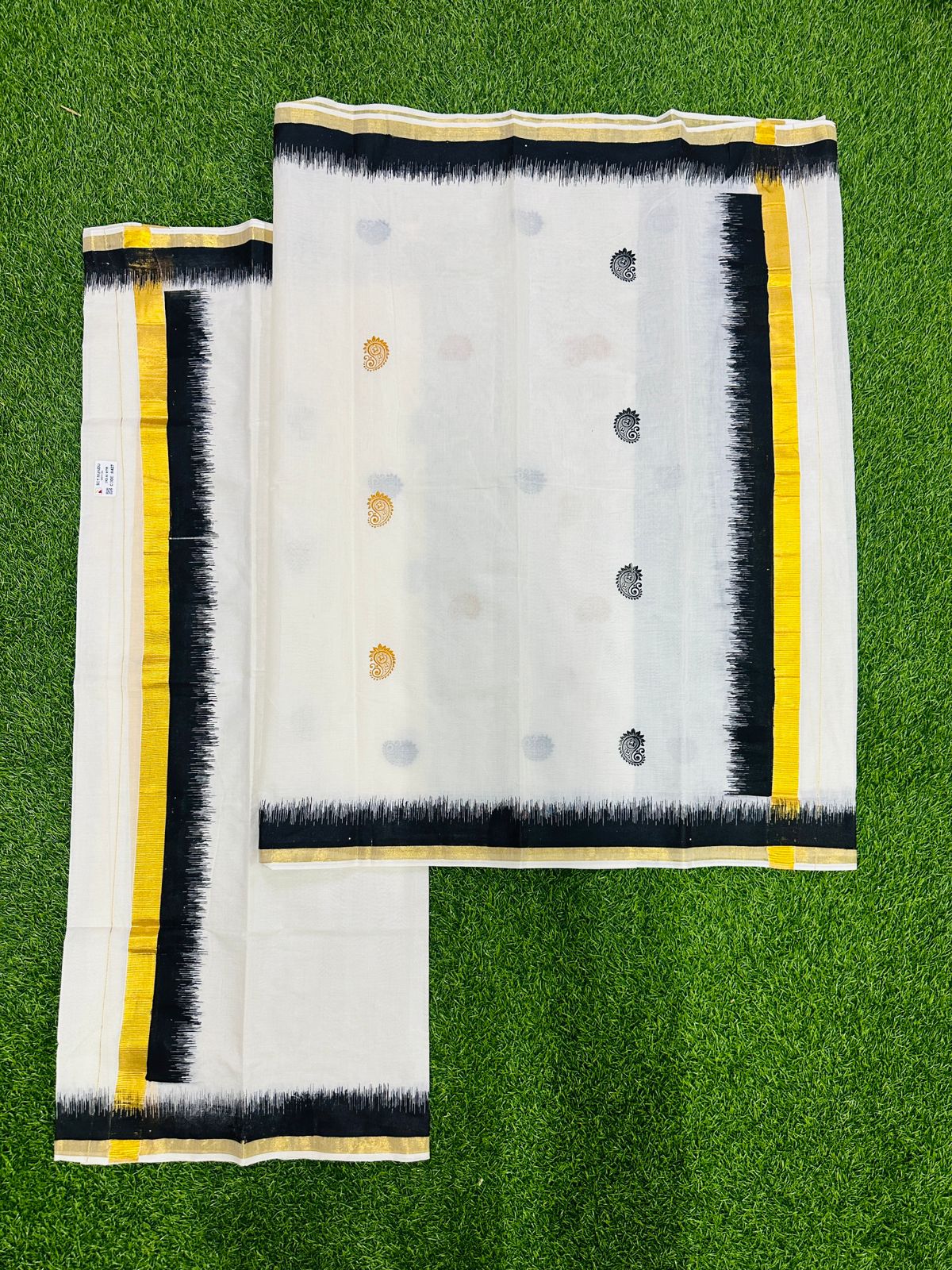 Set Mundu