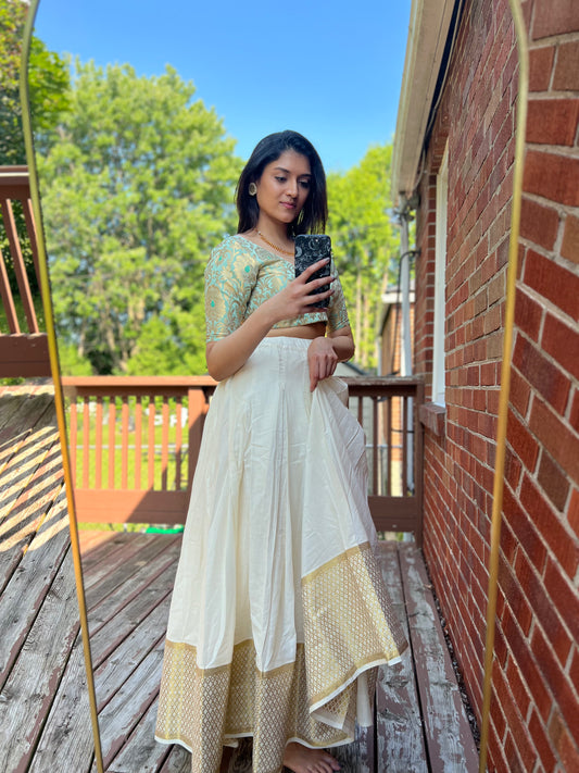 Pattu Pavada