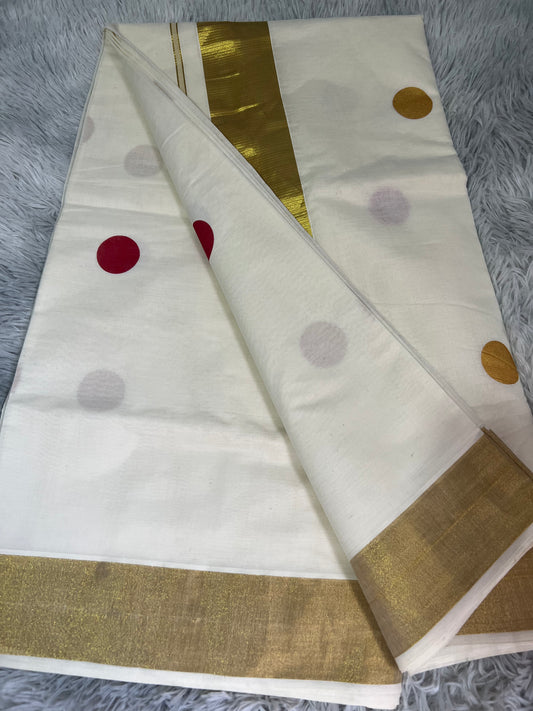 Polka dot saree